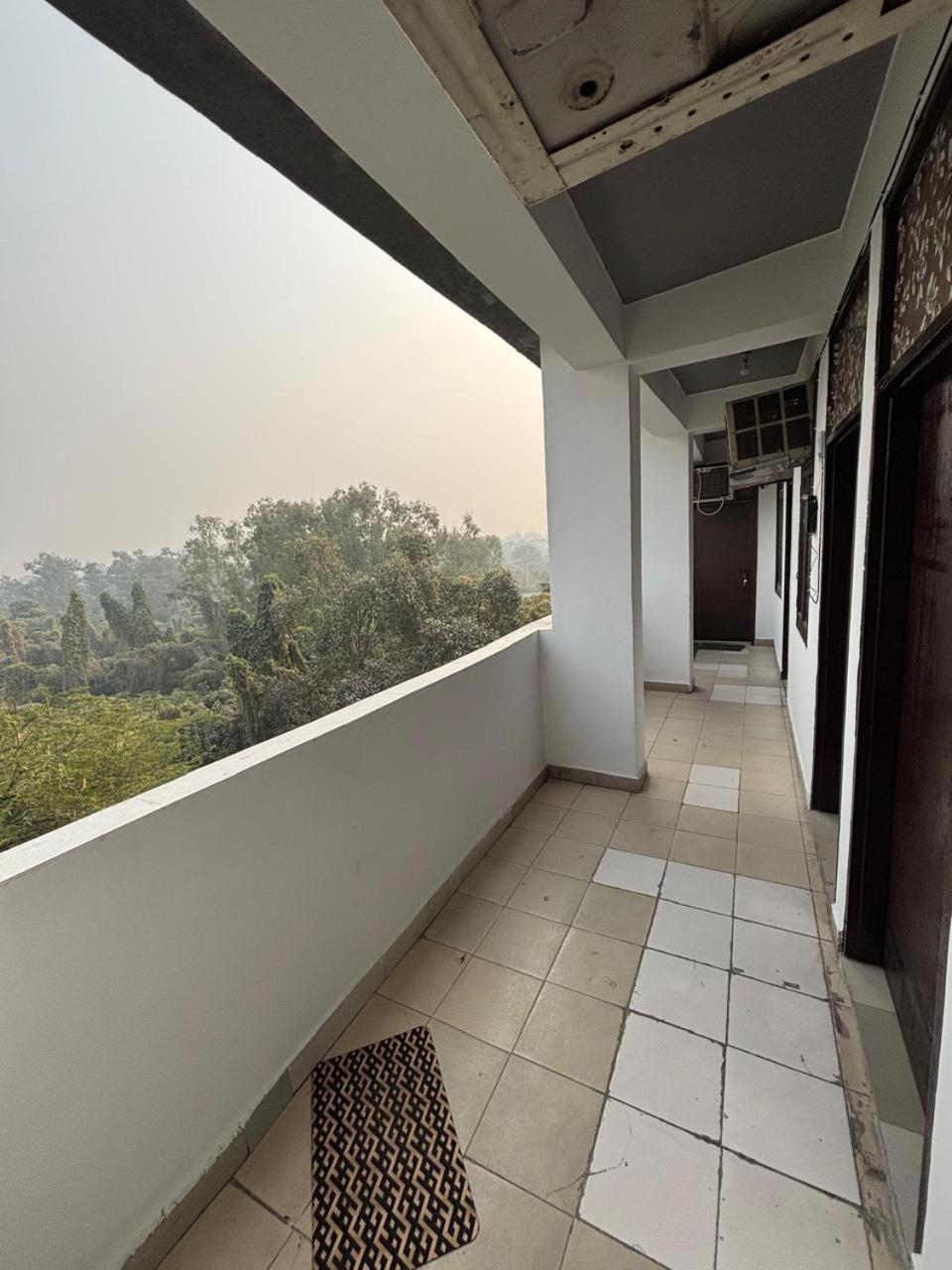 Royal Luxury In Hauz Khas *